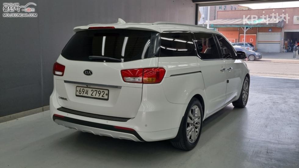 2015 - kia carnival