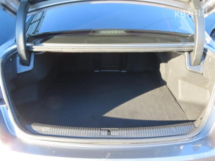 Renault SM6 2.0 LPe LE 6