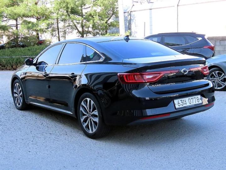 Renault SM6 2.0 GDe LE Base Type 4