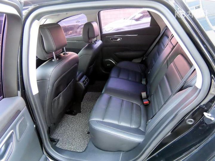 Renault SM6 2.0 GDe LE Base Type 7