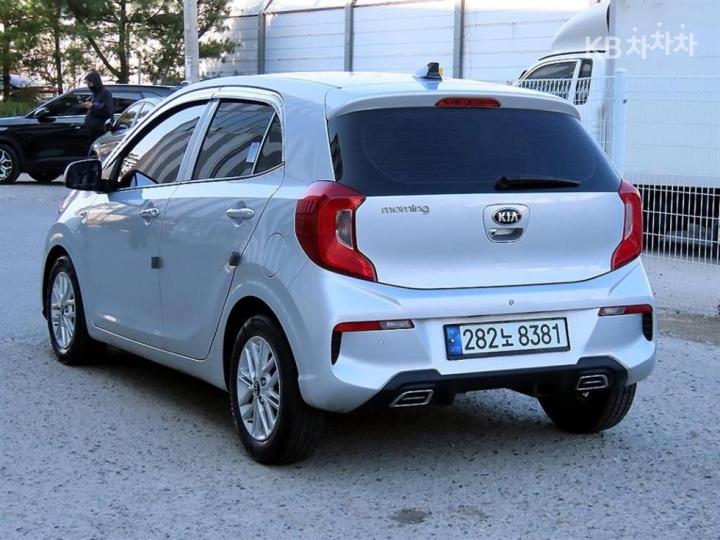 Kia Morning Urban JA 1.0 Gasoline Prestige 4