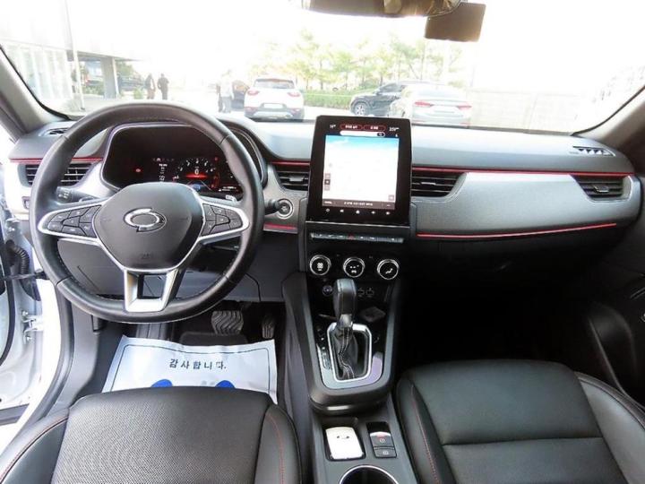 Renault XM3 1.3 Turbo Gasoline Inspire 8