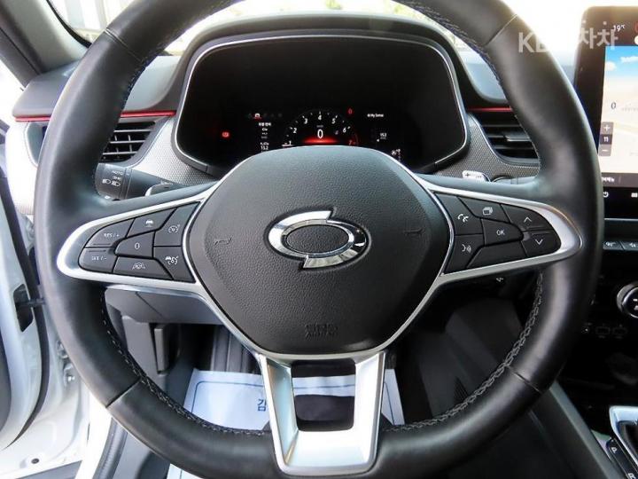 Renault XM3 1.3 Turbo Gasoline Inspire 9