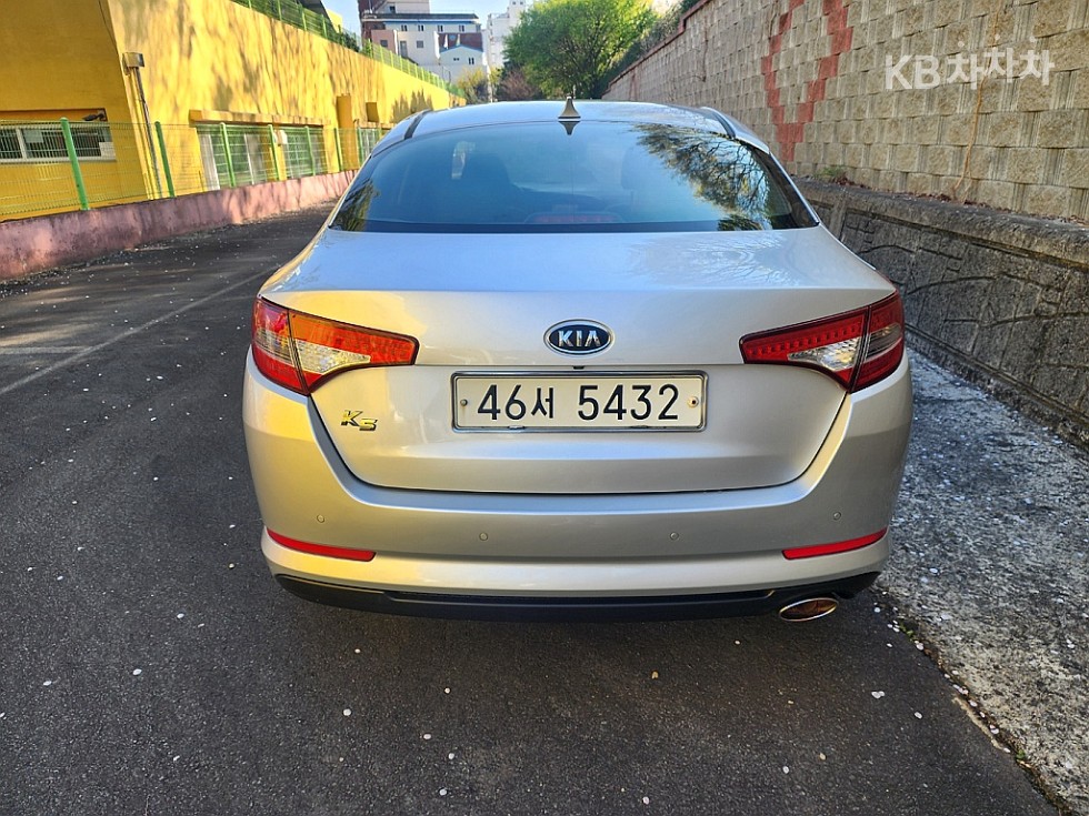 2011 - kia k5