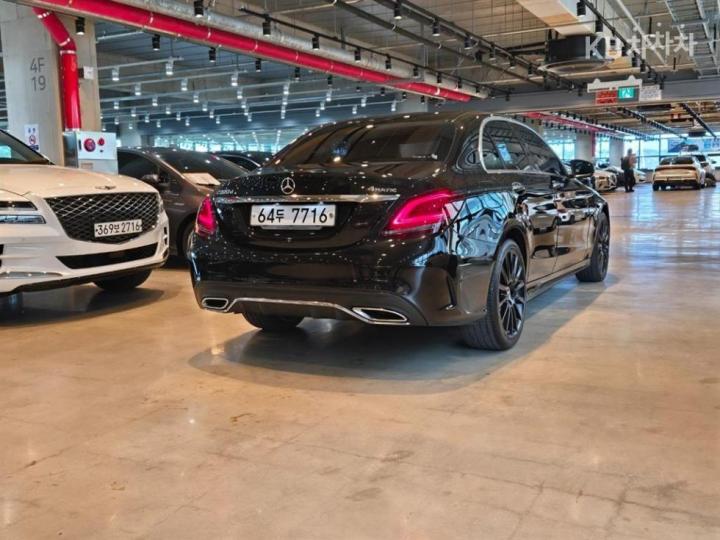 Mercedes-Benz C-Class C220 d 4Matic W205 5