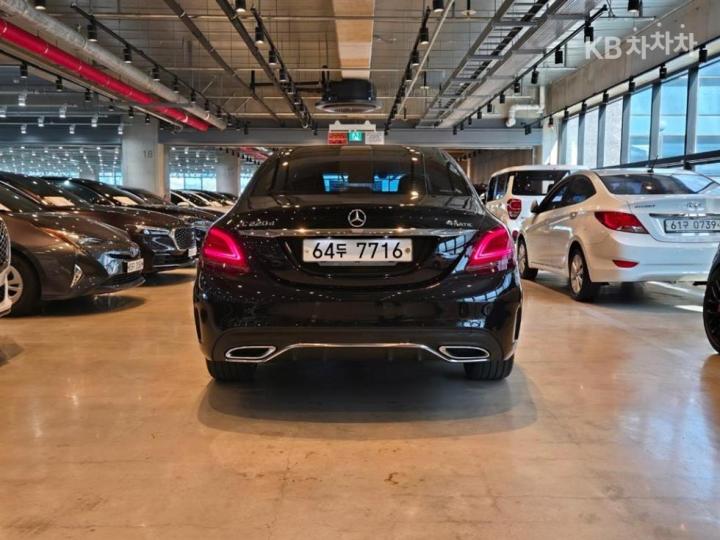 Mercedes-Benz C-Class C220 d 4Matic W205 6