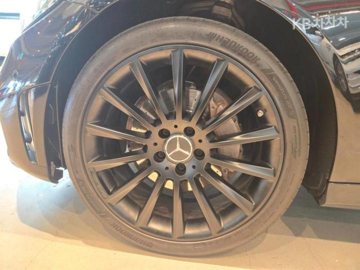 Mercedes-Benz C-Class C220 d 4Matic W205 8