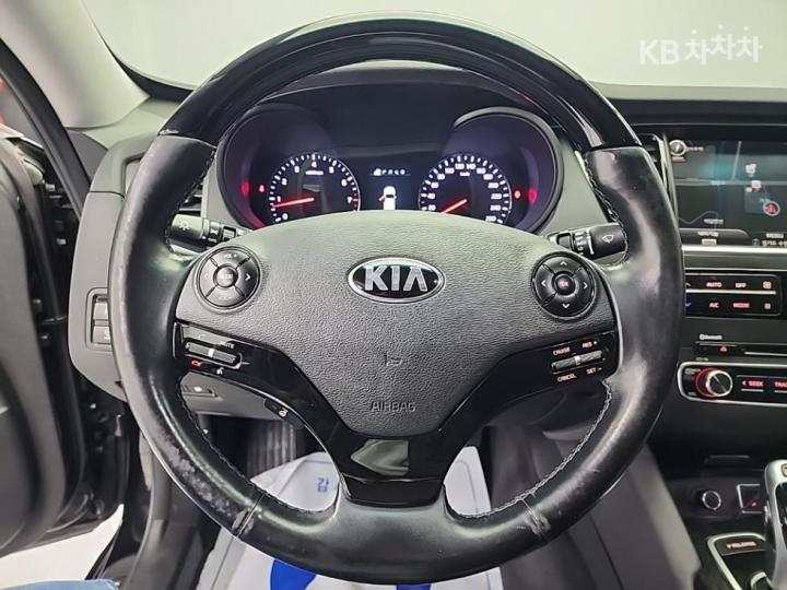 Kia K9 3.3 GDI Executive 10