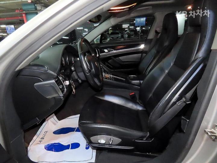 Porsche Panamera 4.8 4S 970 7