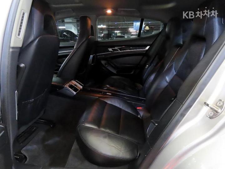 Porsche Panamera 4.8 4S 970 8