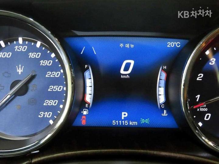 Maserati Quattroporte 3.0 V6 GranLusso 10