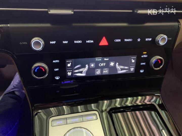 Genesis G80 RG3 2.5 T-GDi 2WD 10