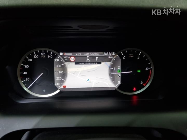 Land Rover Discovery Sport D200 S 6