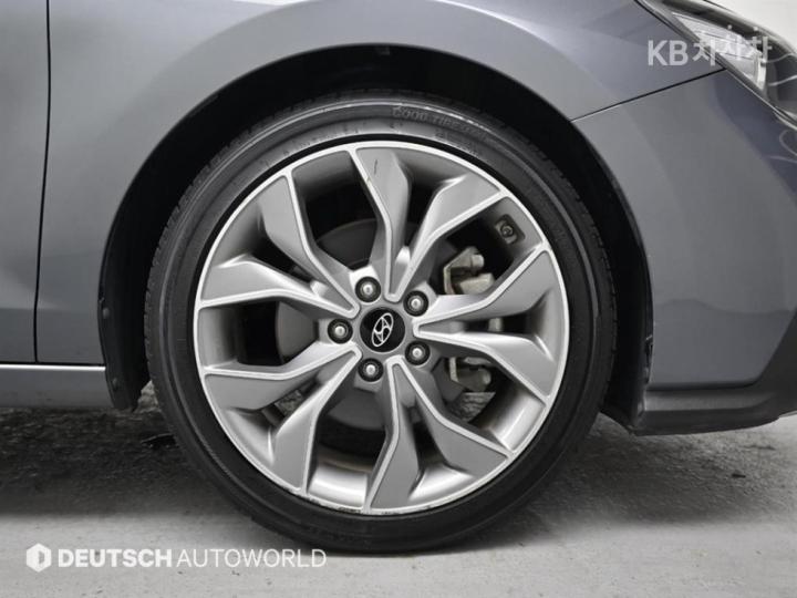 Hyundai i30 PD 1.6 Turbo N Line 6