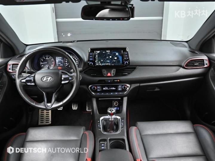 Hyundai i30 PD 1.6 Turbo N Line 8