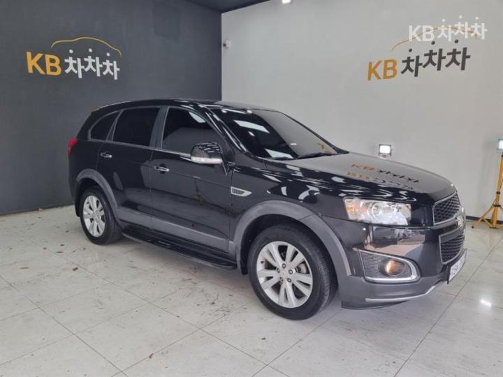 Chevrolet Captiva 2WD LT 4