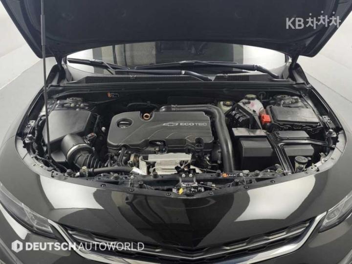 Chevrolet Malibu 1.5 Turbo LS 7