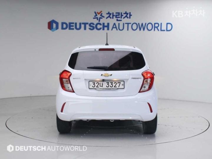 Chevrolet Spark Premier Base Type 5