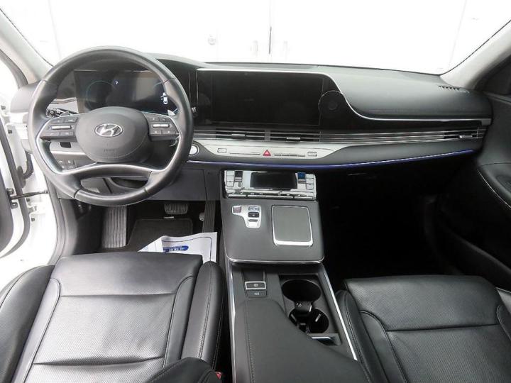 Hyundai Grandeur LPi 3.0 Exclusive 9