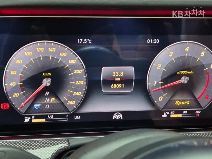 Mercedes-Benz E-Class W213 E450 4MATIC Carbriolet Base Type 7