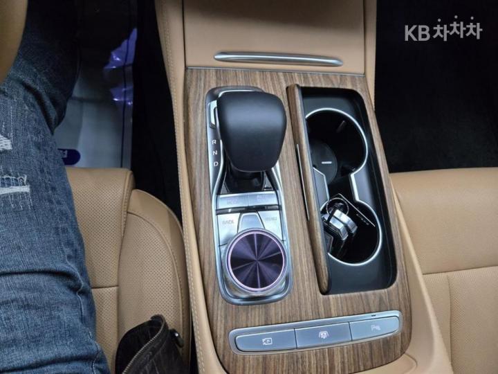 Kia K9 3.8 GDI AWD Best Selection Ⅰ 8