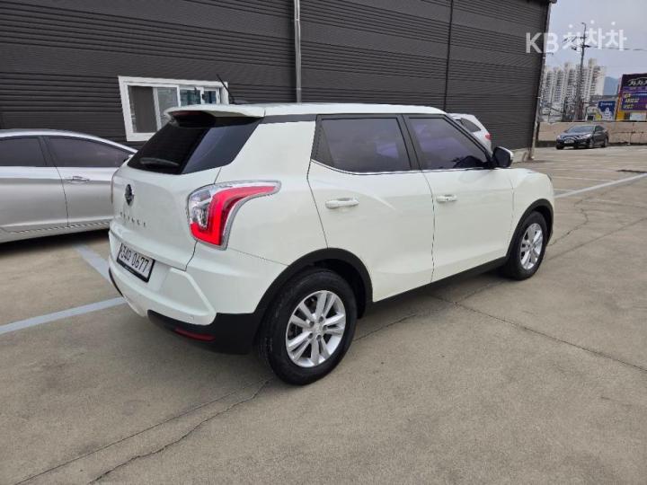 KG Mobility (Ssangyong) Tivoli Gasoline VX 7