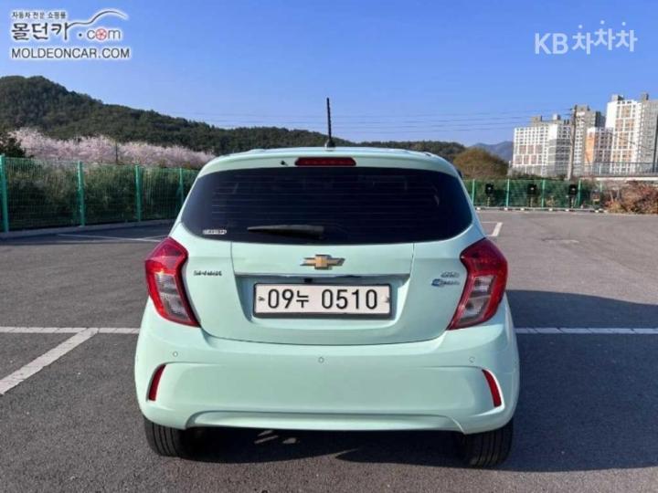 Chevrolet Spark The Next LTZ 8