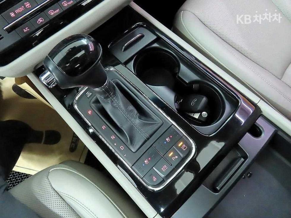 2016 - kia carnival