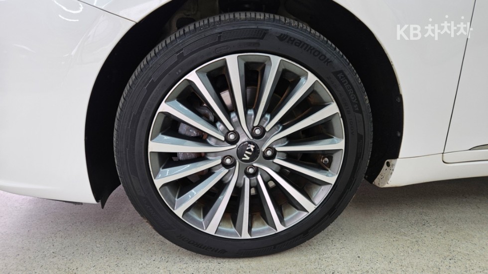 2016 - kia k7