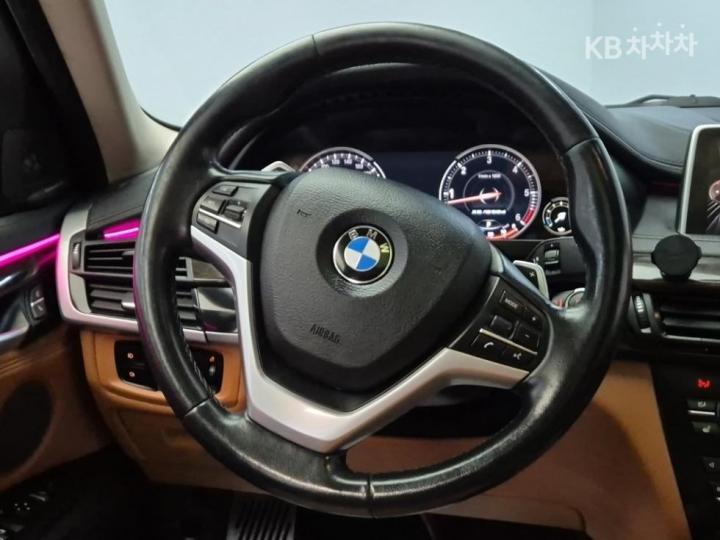BMW X6 F16 xDrive 30d Base Type 10