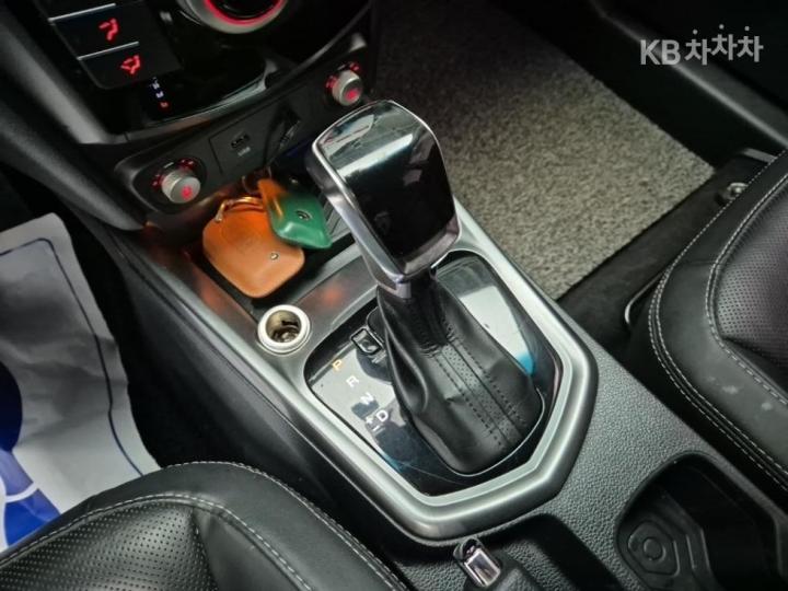 KG Mobility (Ssangyong) Tivoli Armor 1.6 Gasoline Gear Plus 2WD 9