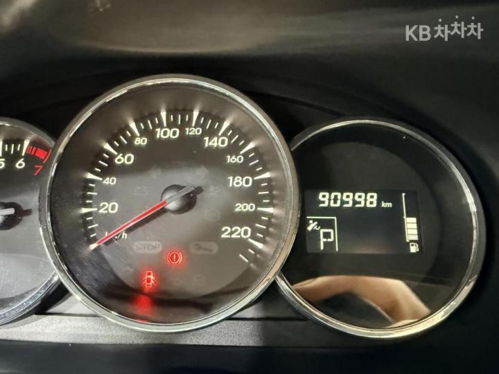 Renault SM3 New SE Black Base Type 9