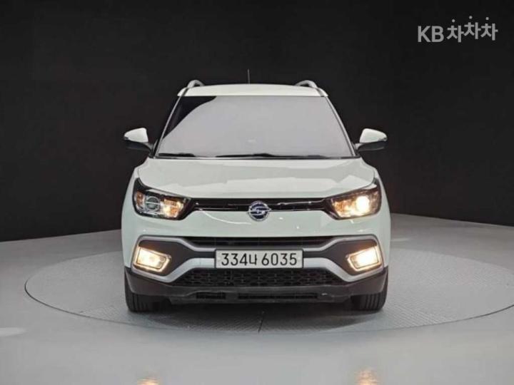 KG Mobility (Ssangyong) Tivoli Air 2WD IX