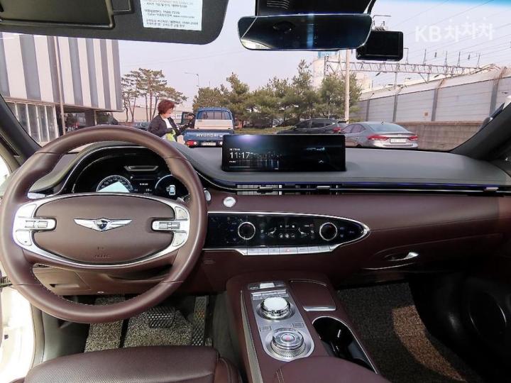 Genesis GV70 Diesel 2.2 2WD 8