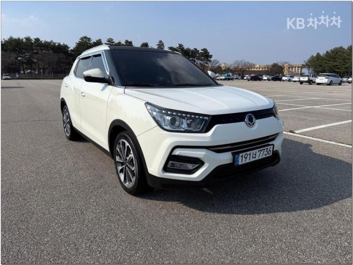 KG Mobility (Ssangyong) Tivoli Armor 1.6 Gasoline Gear Edition 2WD 4