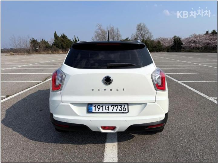 KG Mobility (Ssangyong) Tivoli Armor 1.6 Gasoline Gear Edition 2WD 7