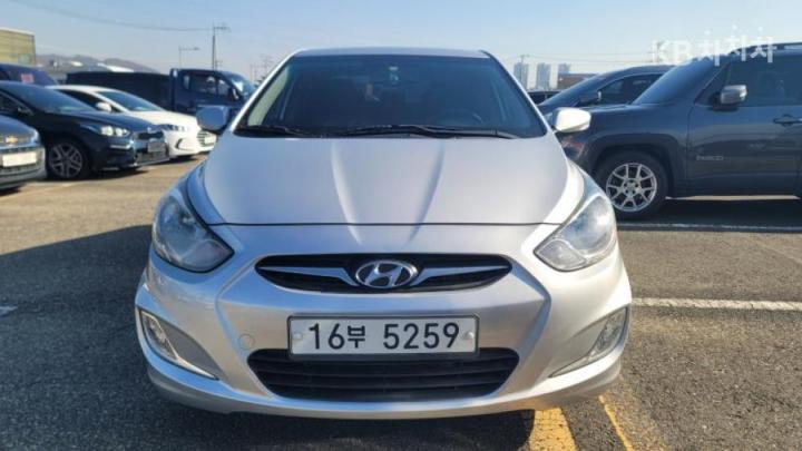 Hyundai Accent New 1.6 VGT Premium 3