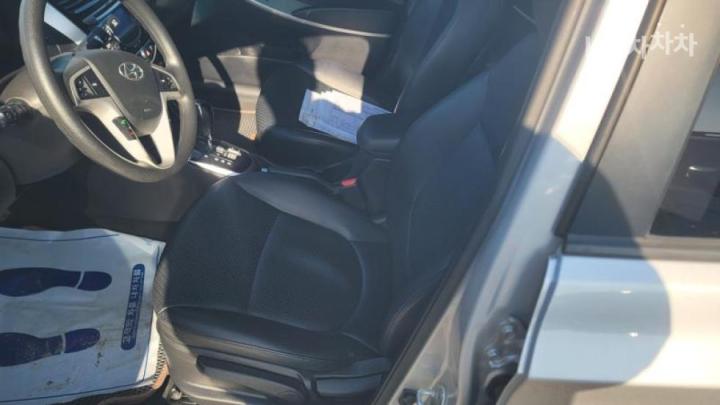 Hyundai Accent New 1.6 VGT Premium 10