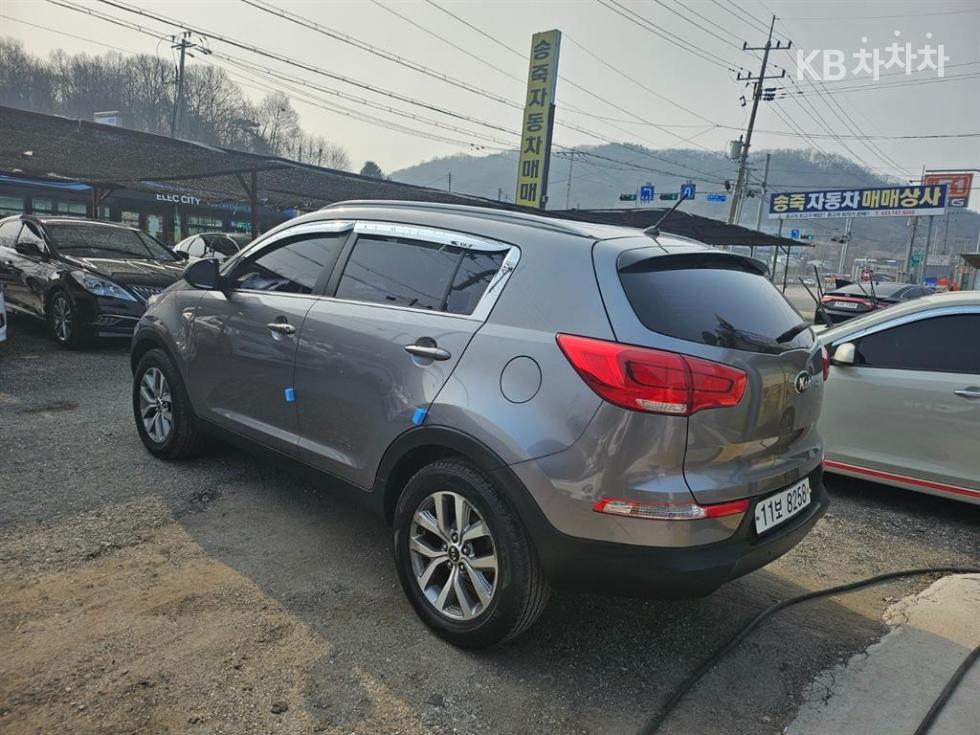 2016 - kia sportage