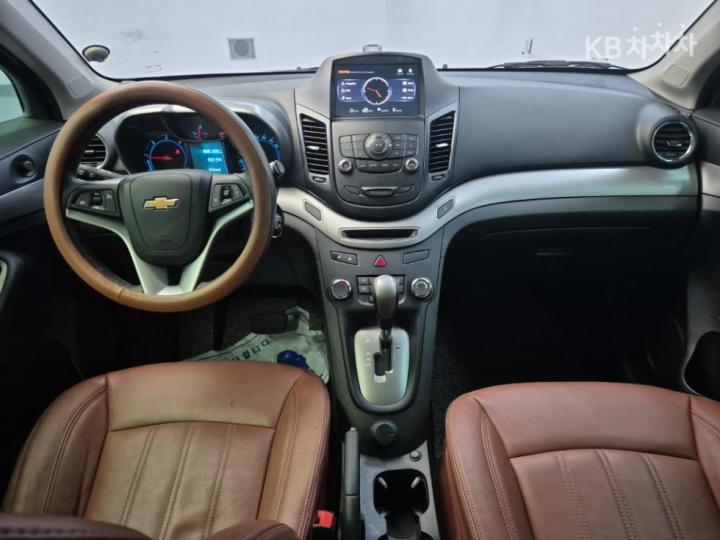 Chevrolet Orlando LS Premium Type 8
