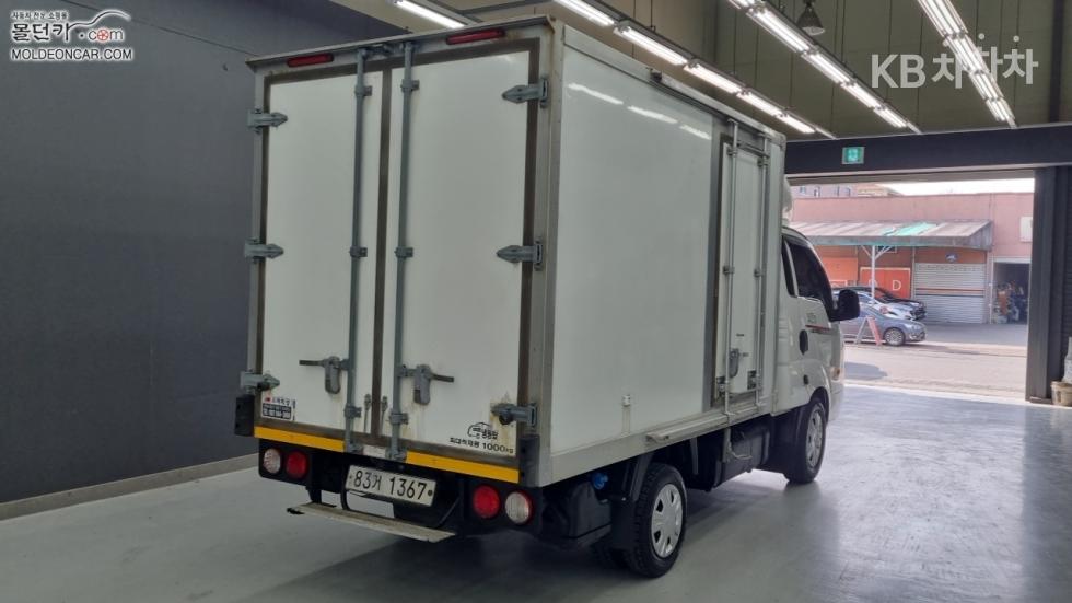 2020 - kia bongo iii