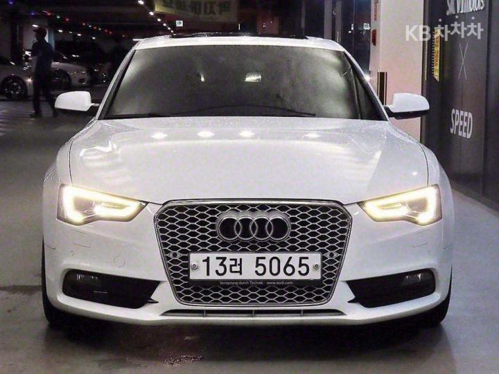 Audi A5 NEW 2.0 TDI Quattro Sportback 8TA Dynamic 3