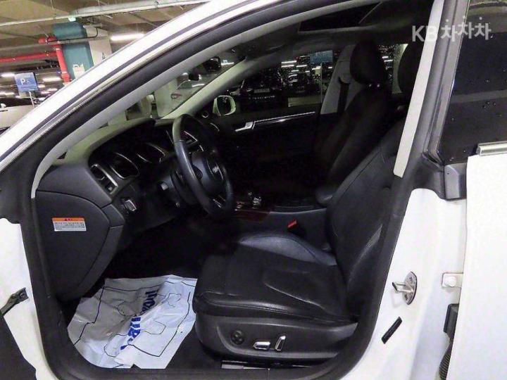 Audi A5 NEW 2.0 TDI Quattro Sportback 8TA Dynamic 7