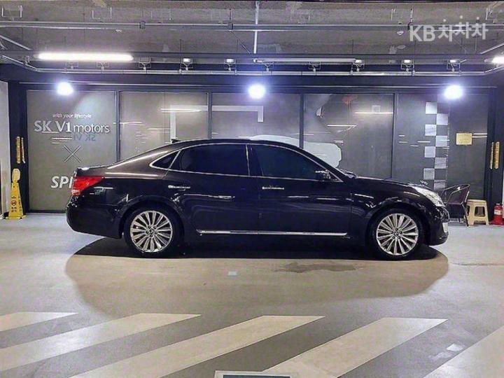 Hyundai Equus New VS500 Prestige 4