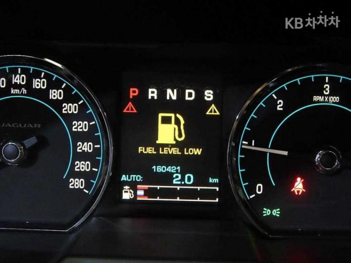 Jaguar XF New 2.2D Luxury X250 10