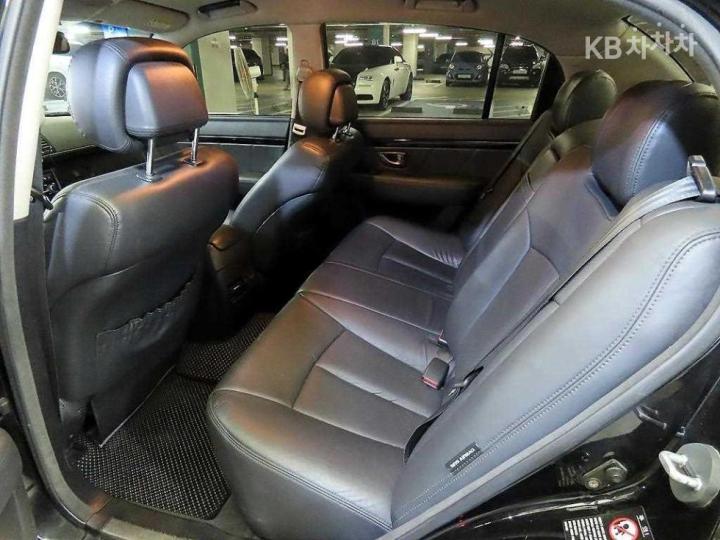 Kia Opirus Premium GH270 LPI Premium Type 8