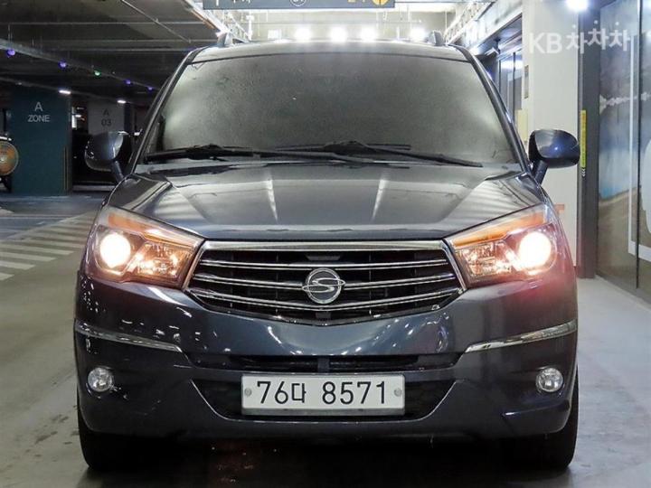 KG Mobility (Ssangyong) Korando Turismo 4WD RT 3