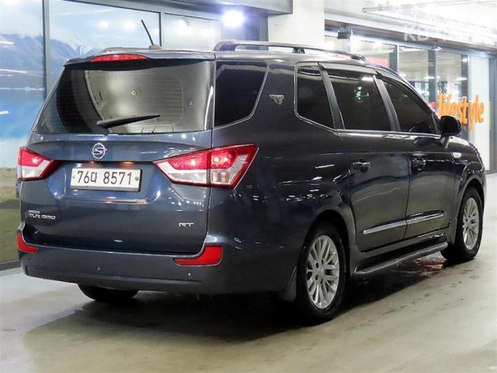 KG Mobility (Ssangyong) Korando Turismo 4WD RT 5