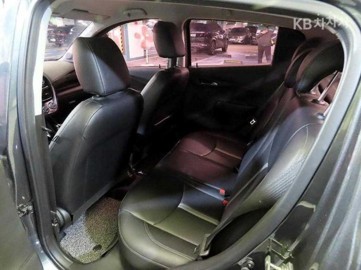 Chevrolet Spark Premier Base Type 8