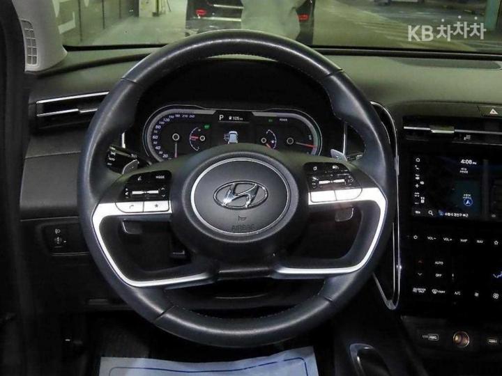 Hyundai Tucson The Hybrid NX4 1.6T HEV Premium 9